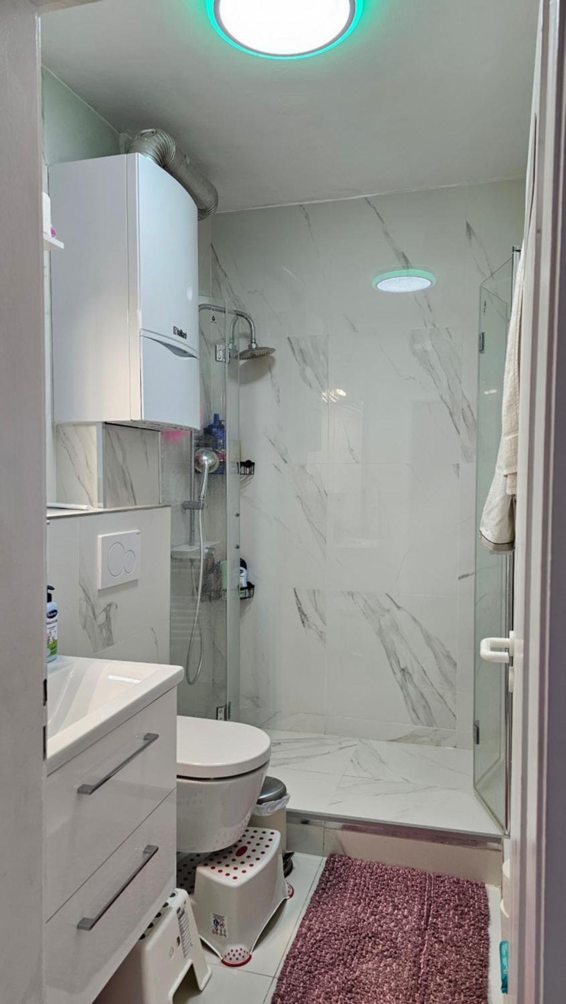 Zimmer In Bilk-Zentrum Duesseldorf מראה חיצוני תמונה
